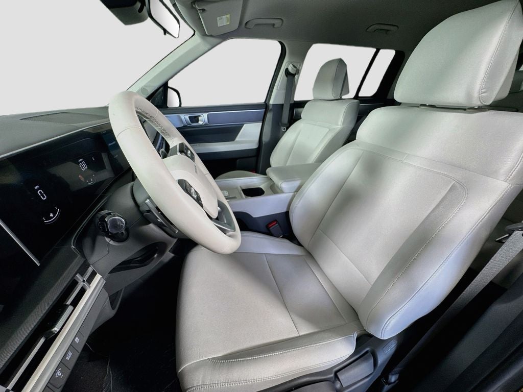 2027 Hyundai Santa Fe SE