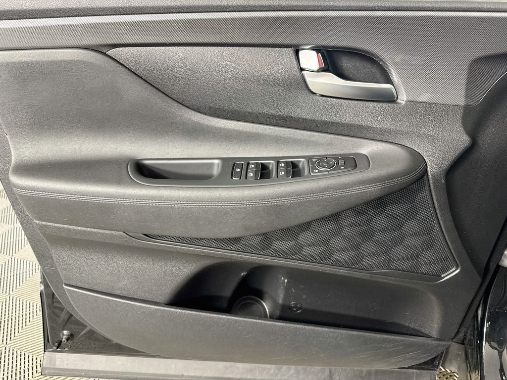 2021 Hyundai Santa Fe SE