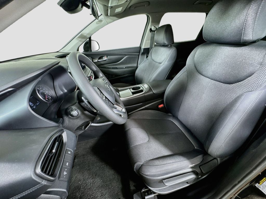 2021 Hyundai Santa Fe SE