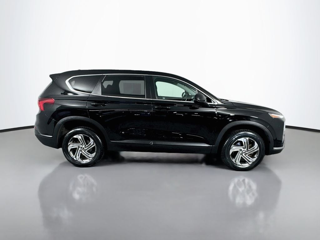 2021 Hyundai Santa Fe SE