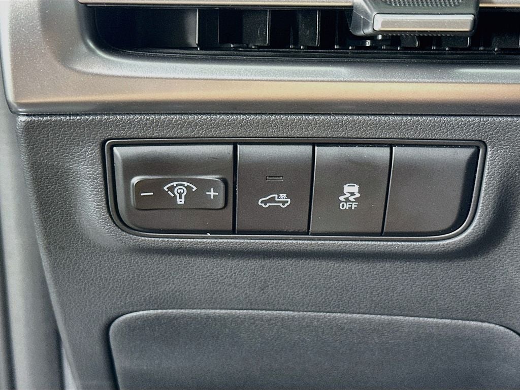 2027 Hyundai Santa Cruz SE