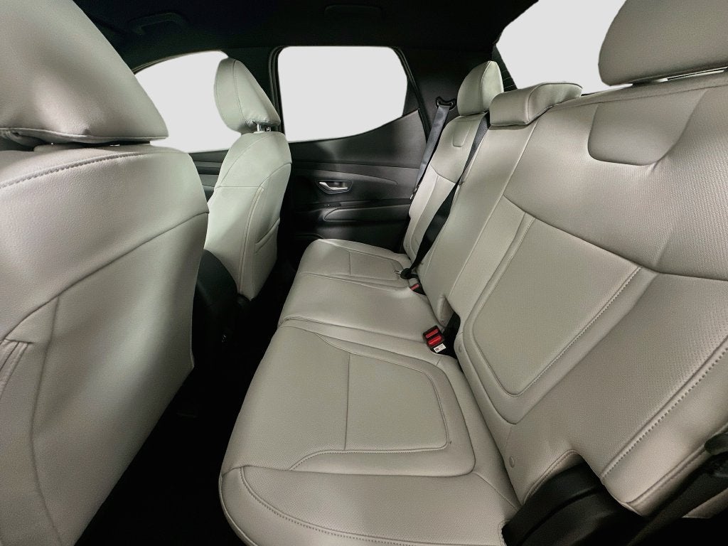 2027 Hyundai Santa Cruz SE
