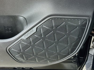 2024 Toyota RAV4 Prime SE