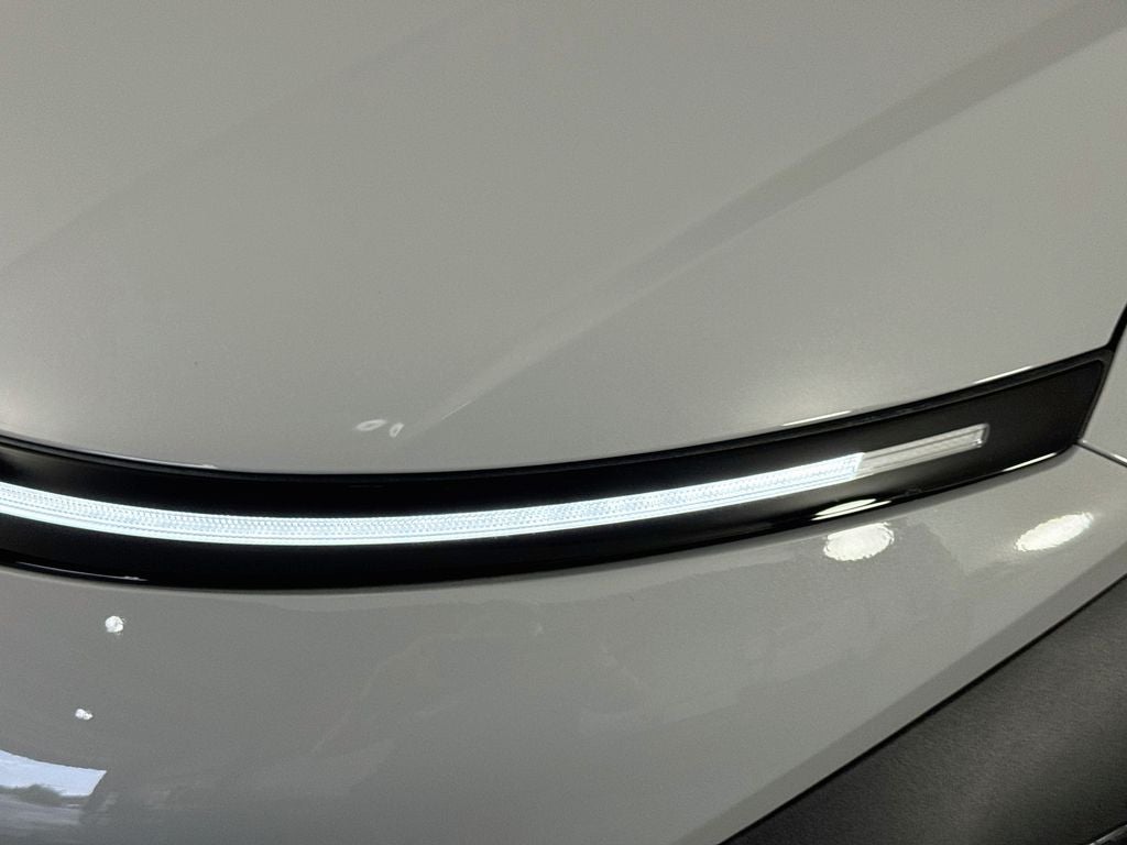 2027 Hyundai Kona SE