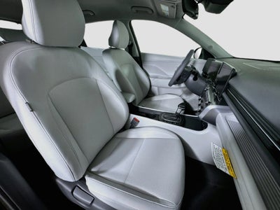 2027 Hyundai Kona SE