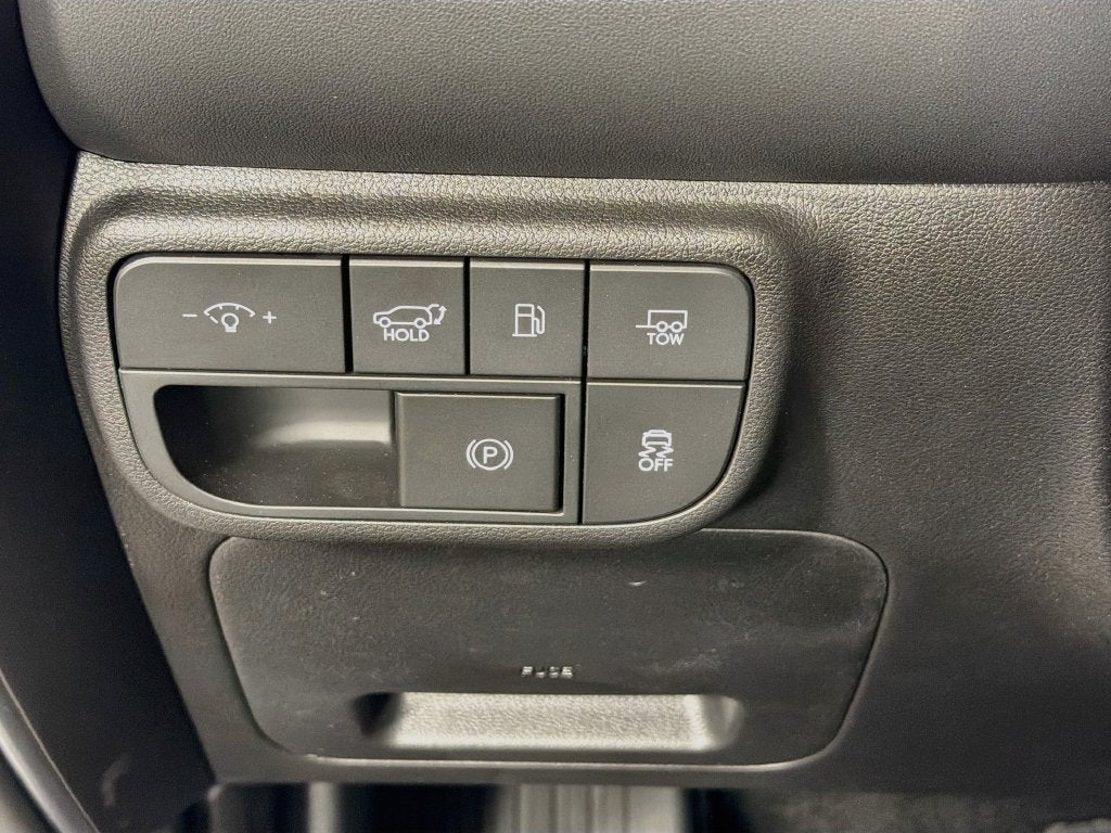 2027 Hyundai Palisade Hybrid SEL Premium 8 Passenger