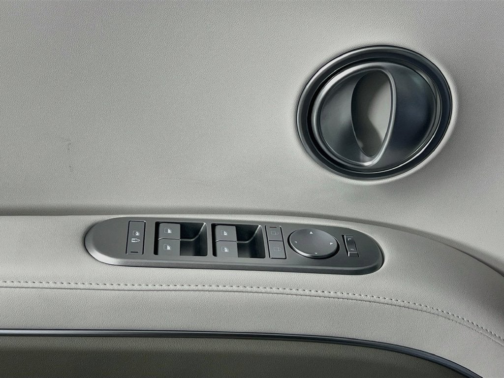 2026 Hyundai Palisade Hybrid SEL 7 Passenger