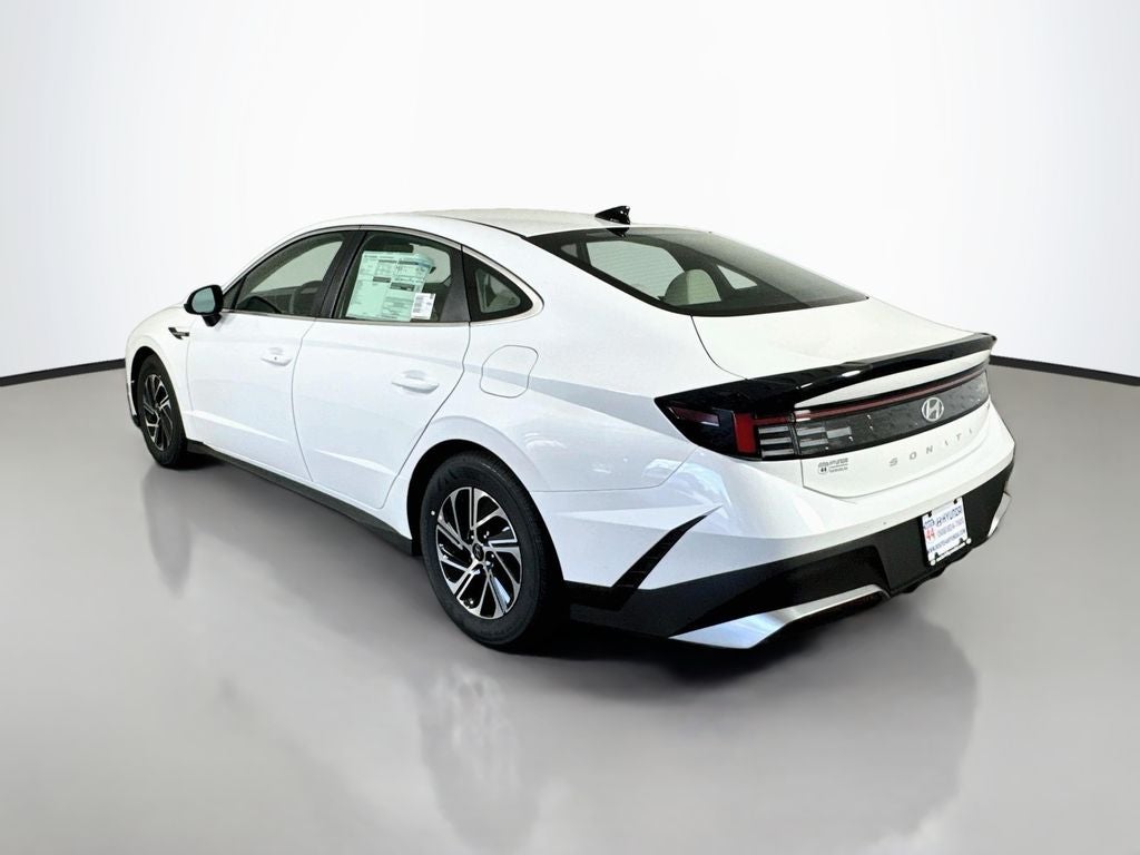 2026 Hyundai Sonata Hybrid Blue
