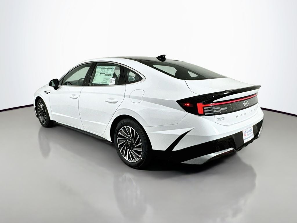 2026 Hyundai Sonata Hybrid SEL
