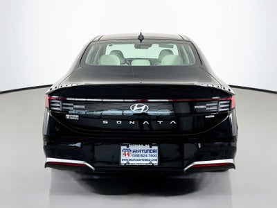 2026 Hyundai Sonata Hybrid SEL