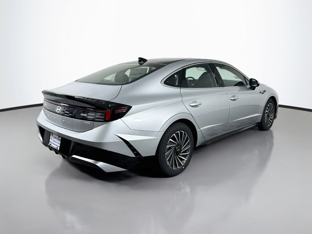 2026 Hyundai Sonata Hybrid SEL