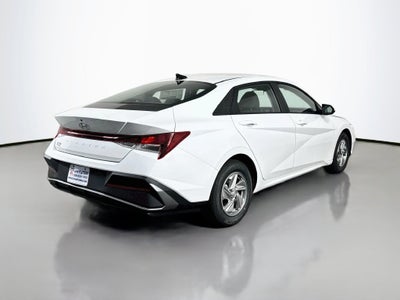 2026 Hyundai Elantra SE