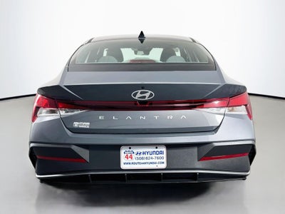 2026 Hyundai Elantra SE