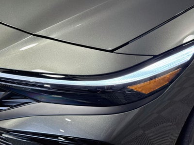 2026 Hyundai Elantra Hybrid Limited