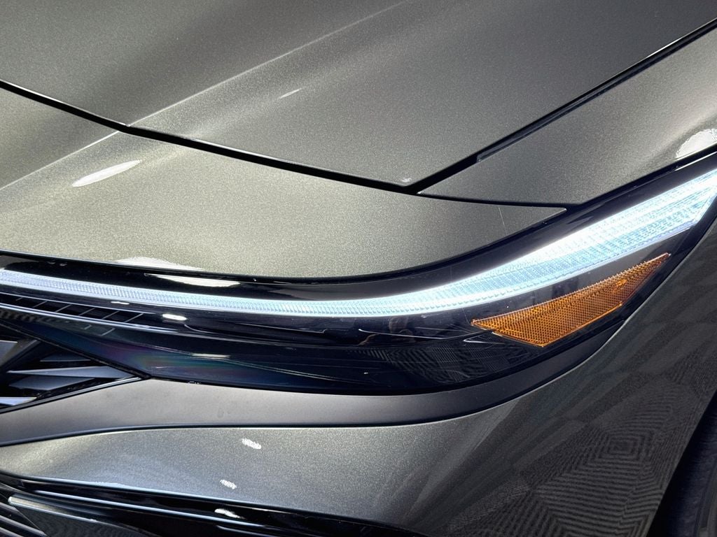 2026 Hyundai Elantra Hybrid Limited