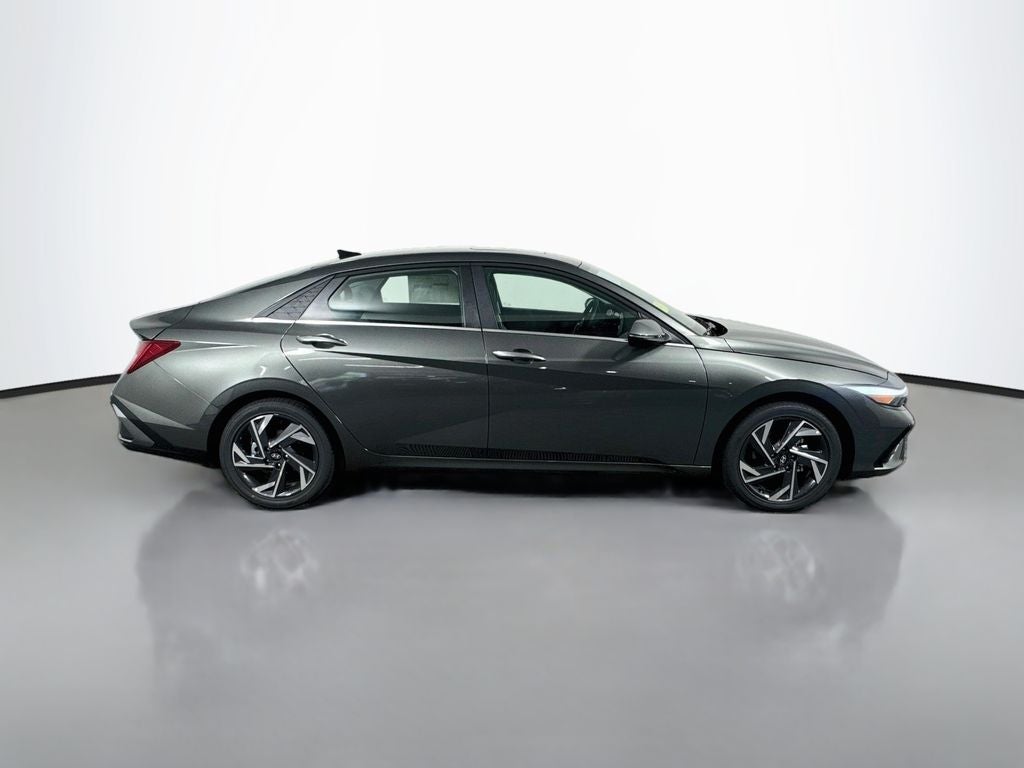 2026 Hyundai Elantra Hybrid Limited