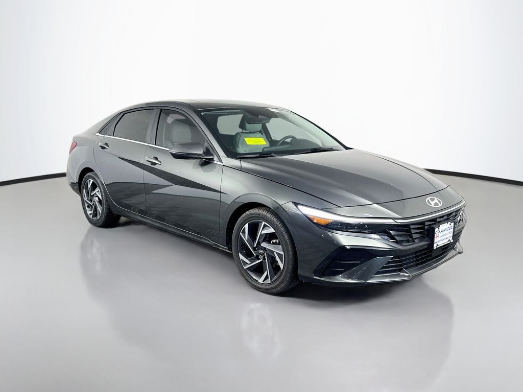2025 Hyundai Elantra Limited