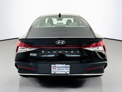 2025 Hyundai Elantra SEL Convenience