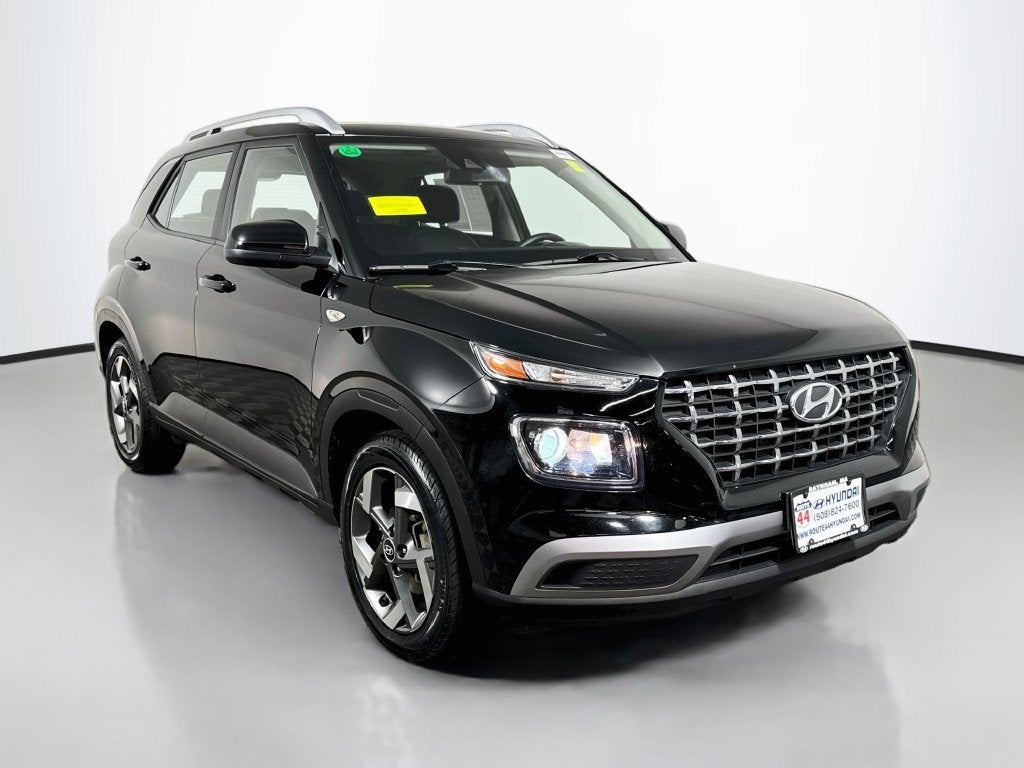 2022 Hyundai Venue SEL