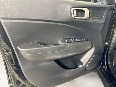 2022 Hyundai Venue SEL