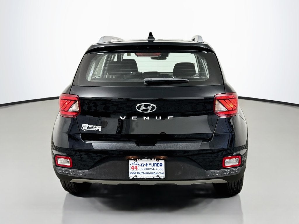 2022 Hyundai Venue SEL