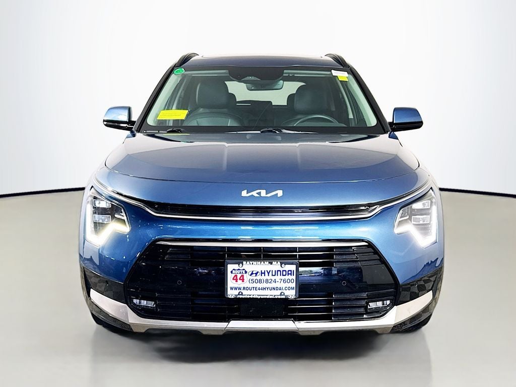 2023 Kia Niro Plug-In Hybrid SX