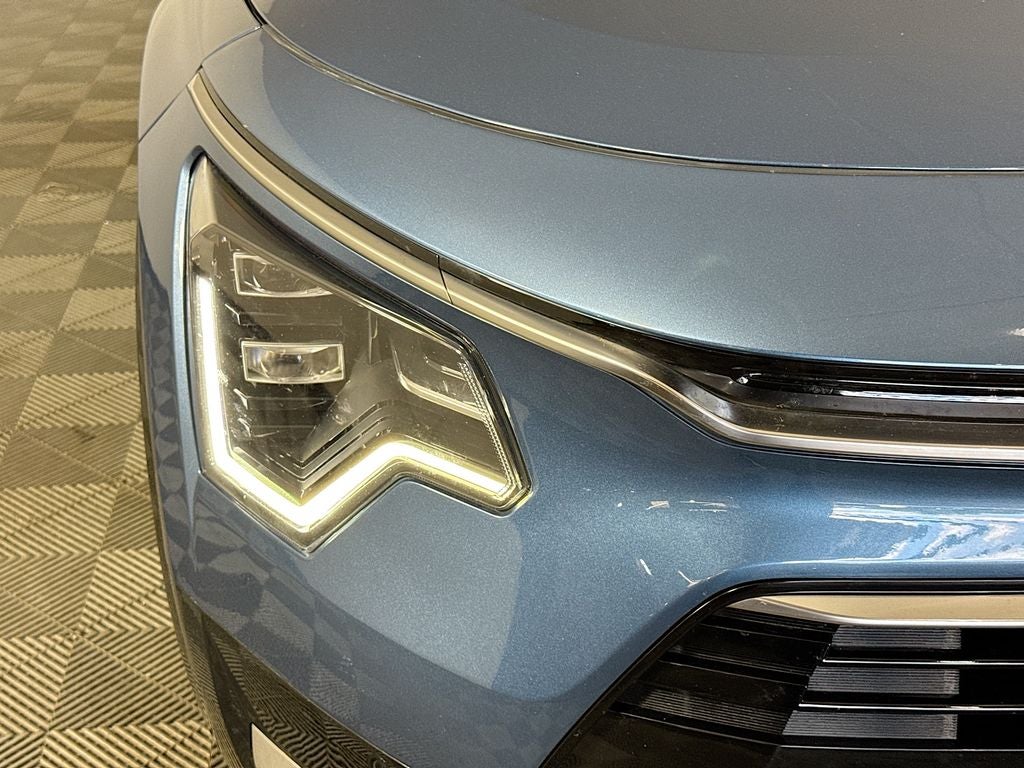 2023 Kia Niro Plug-In Hybrid SX