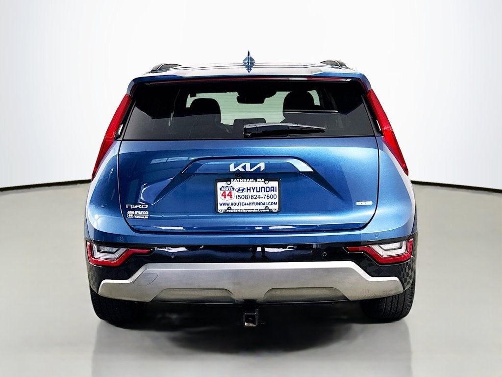 2023 Kia Niro Plug-In Hybrid SX