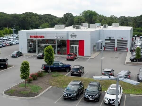 Balise Nissan of Warwick